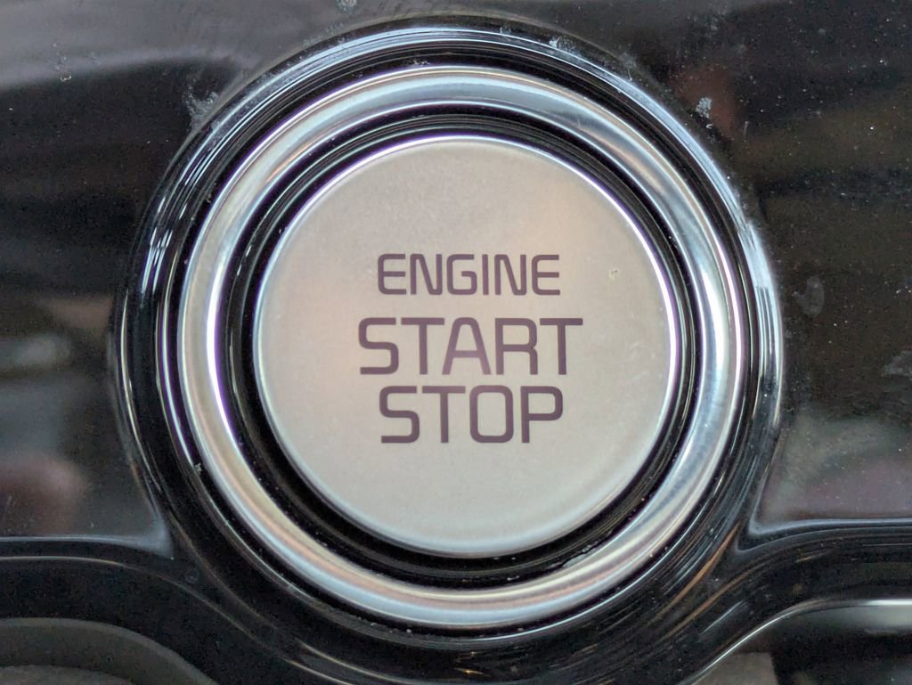 Used 2024 Kia Carnival SX Prestige image 35