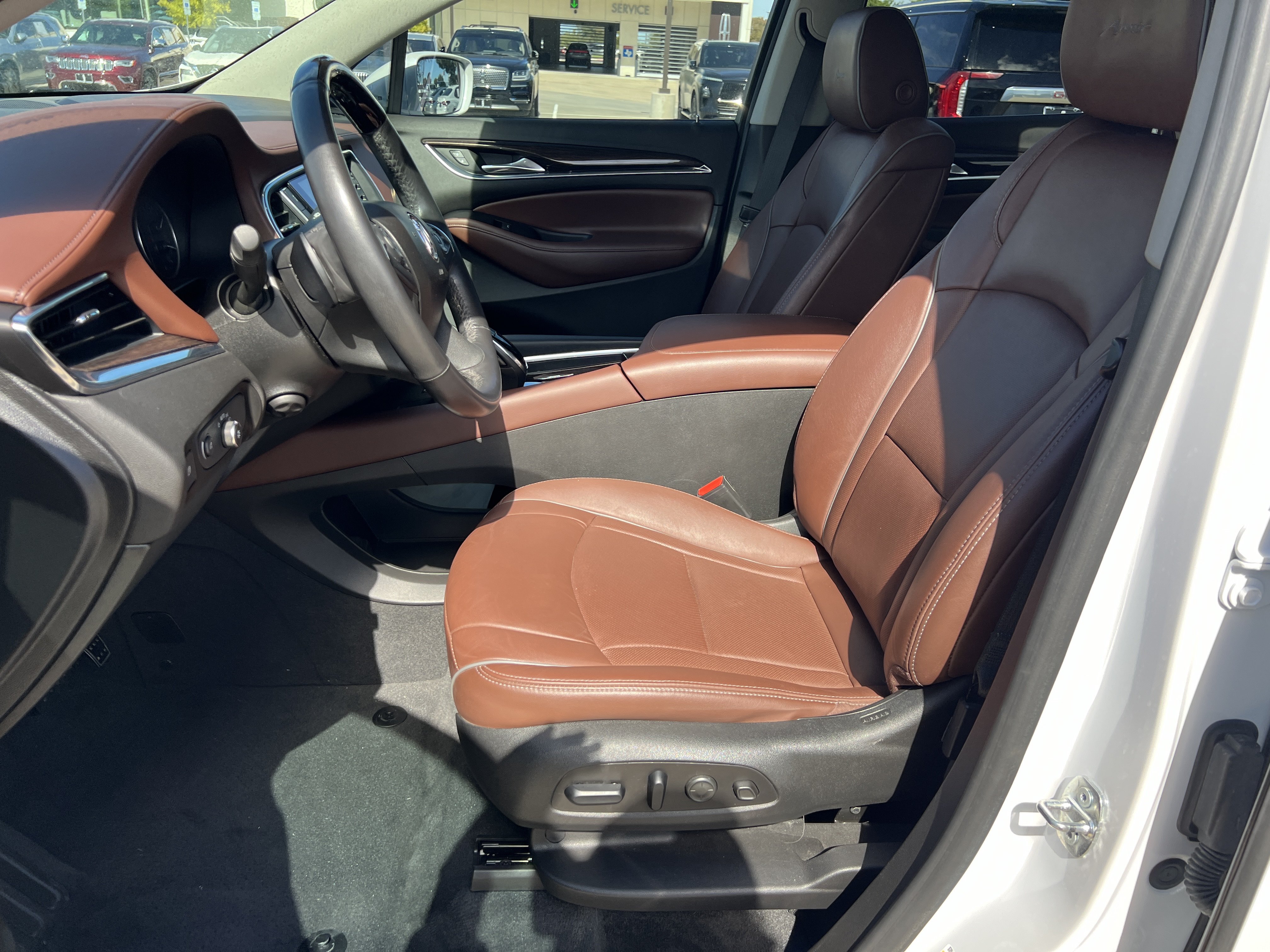Used 2020 Buick Enclave Avenir FWD image 14