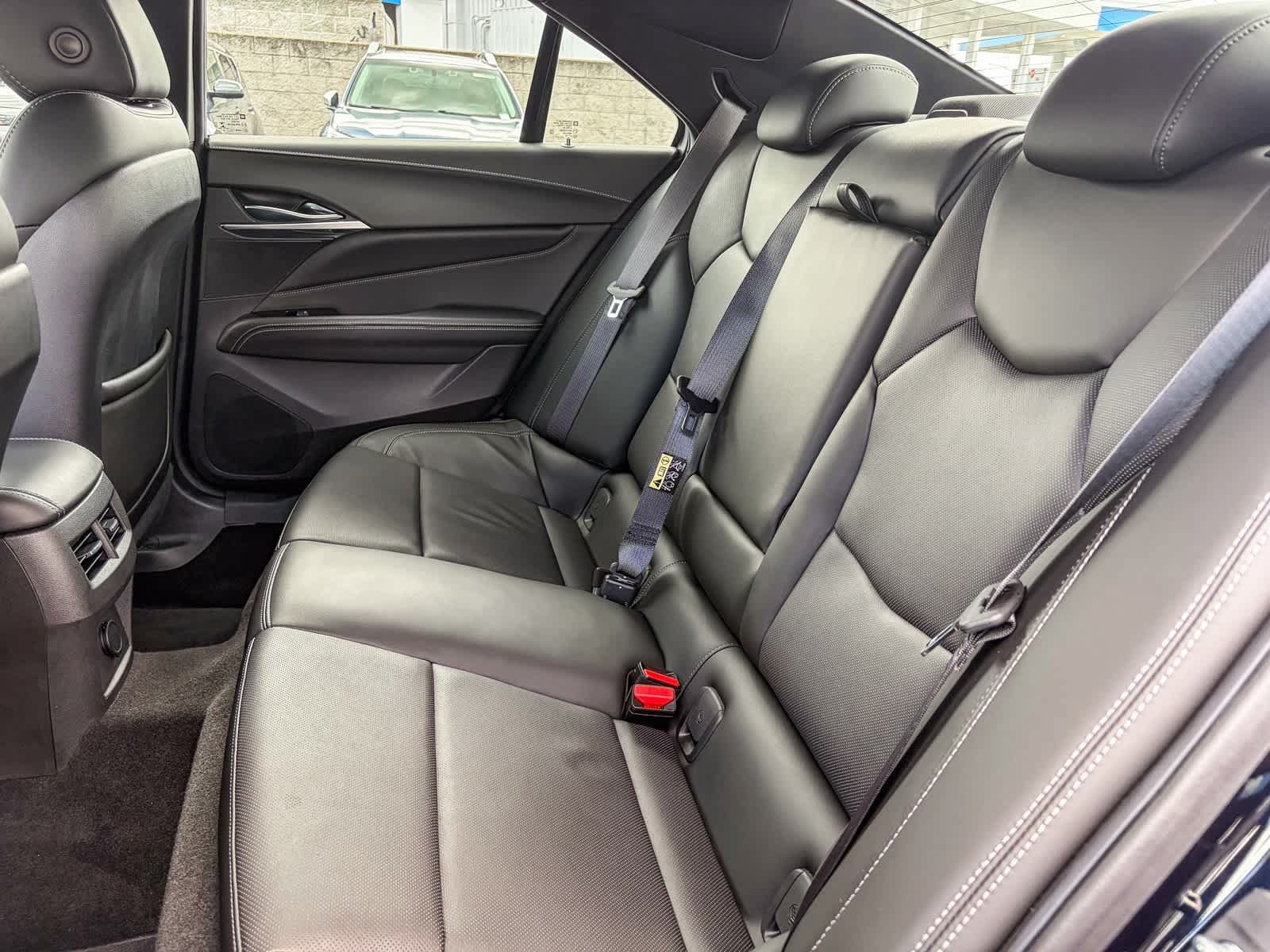 Used 2021 Cadillac CT4 Premium Luxury RWD image 17
