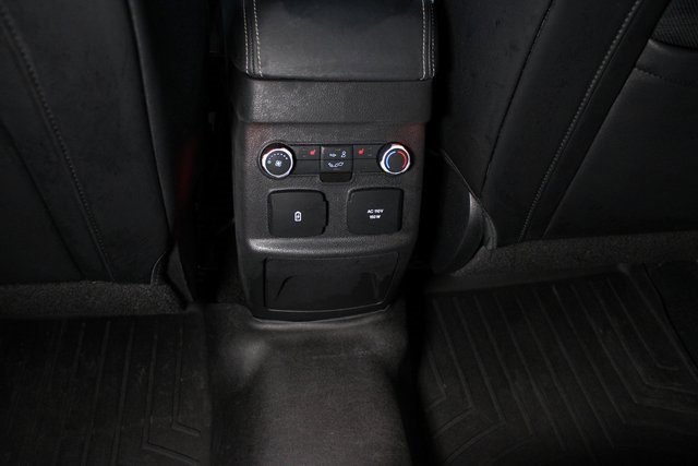 Used 2016 Ford Explorer Platinum image 35