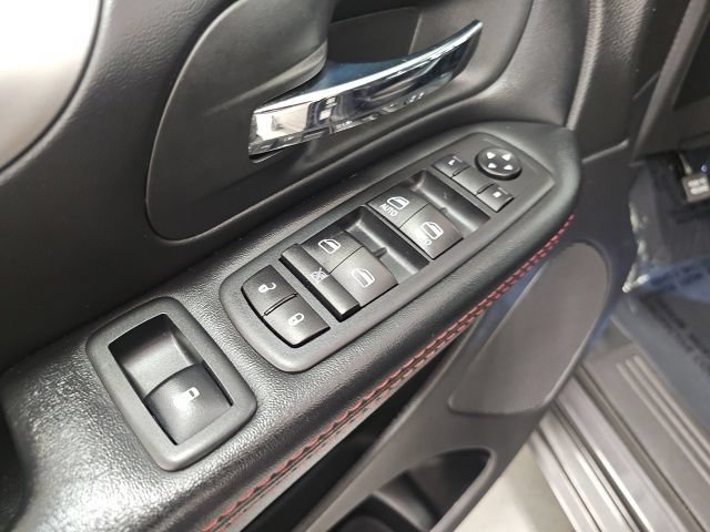 Used 2020 Dodge Grand Caravan GT FWD image 12