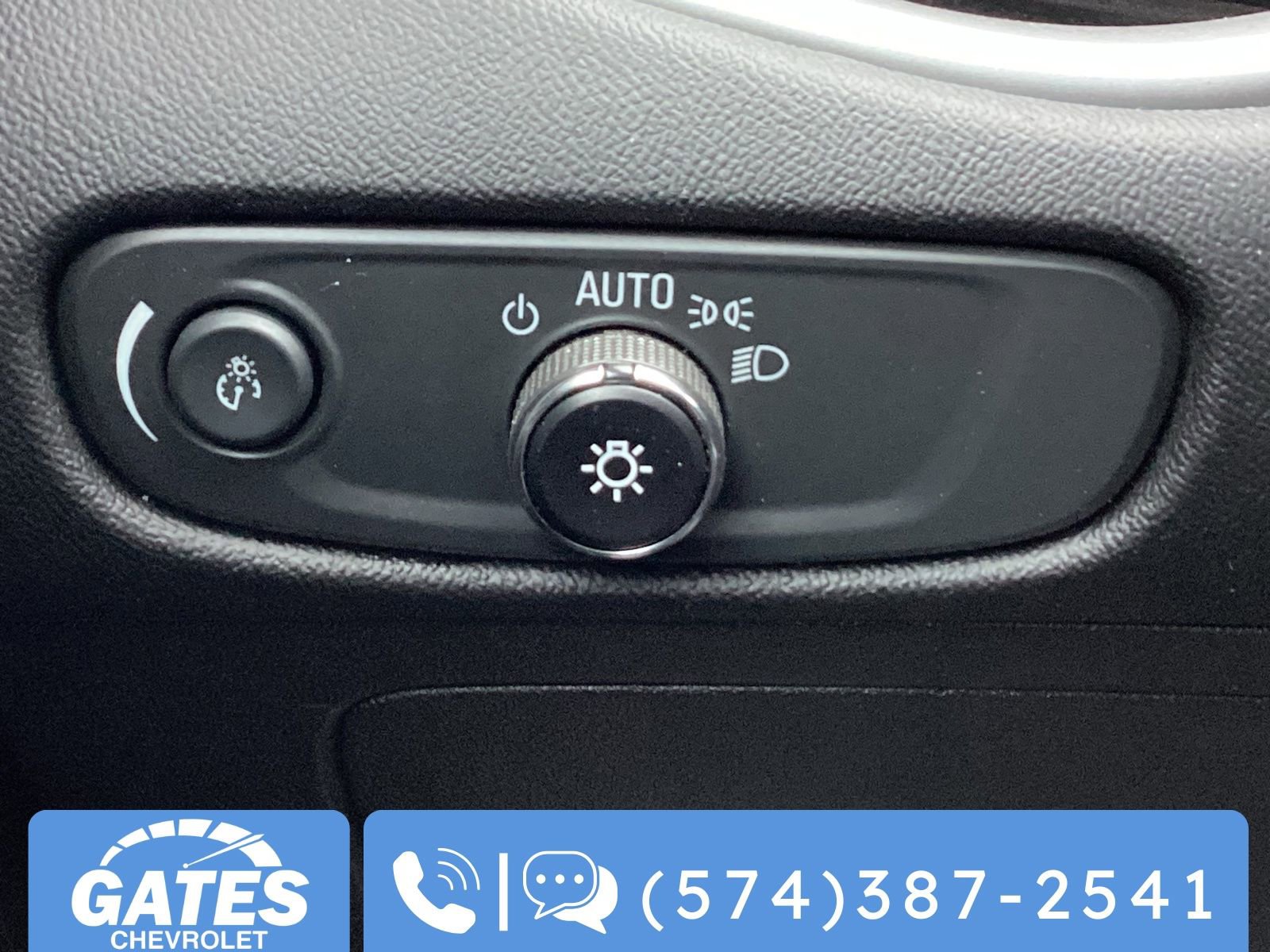 Used 2024 Chevrolet Malibu LT image 26