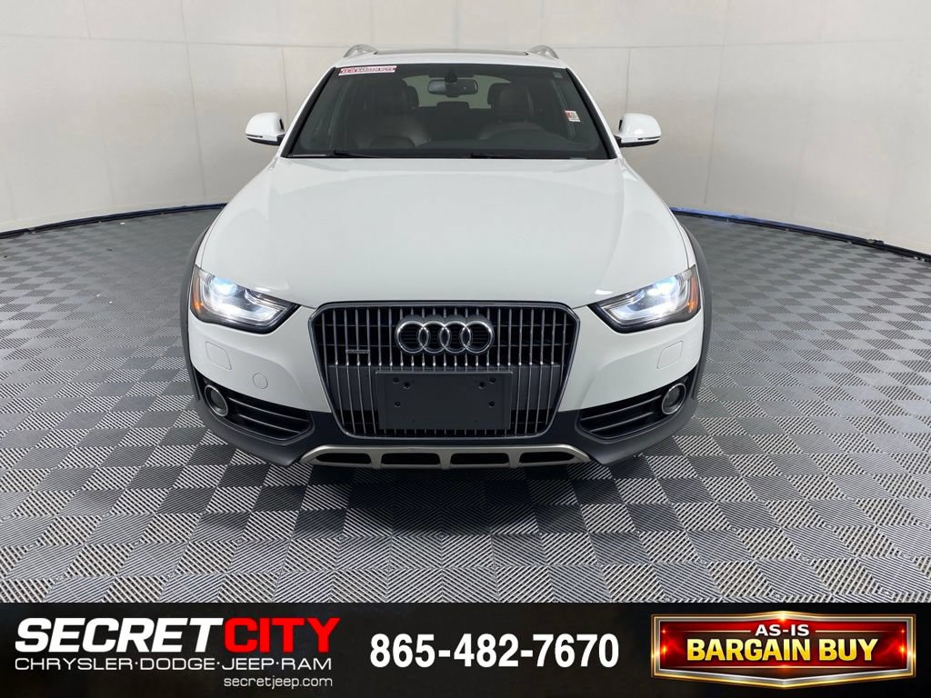 Used 2016 Audi A4 Premium Plus w/ Technology Package AWD/4WD image 2