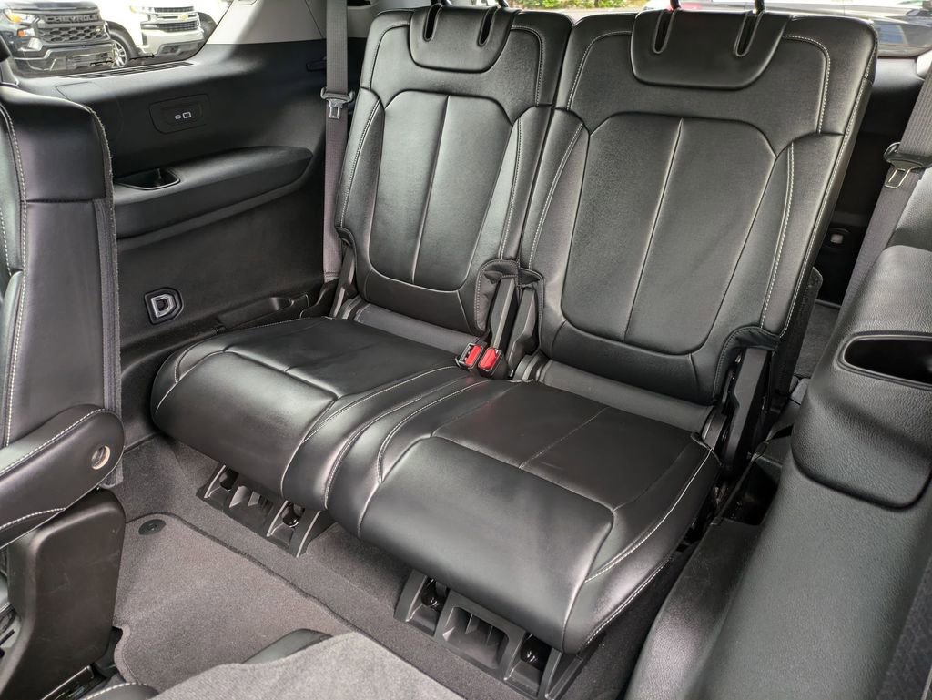 Used 2022 Jeep Grand Cherokee L Limited image 23