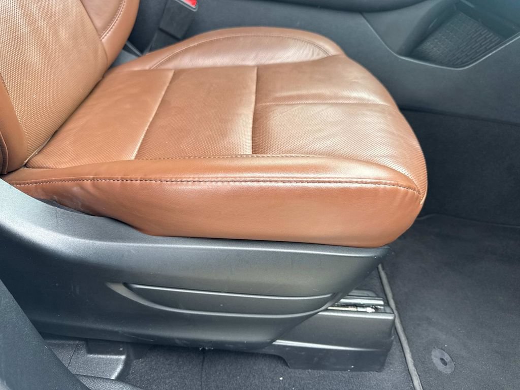 Used 2022 Lincoln Aviator Reserve w/ Equipment Group 201A AWD/4WD image 16