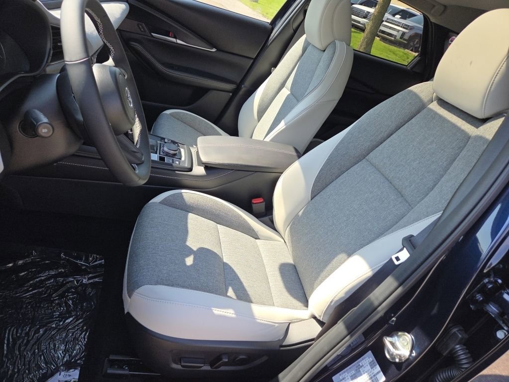 New 2026 MAZDA CX-30 Aire Edition AWD/4WD image 19
