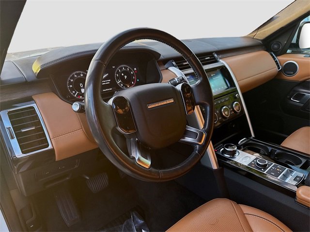 Used 2019 Land Rover Discovery HSE Luxury image 9
