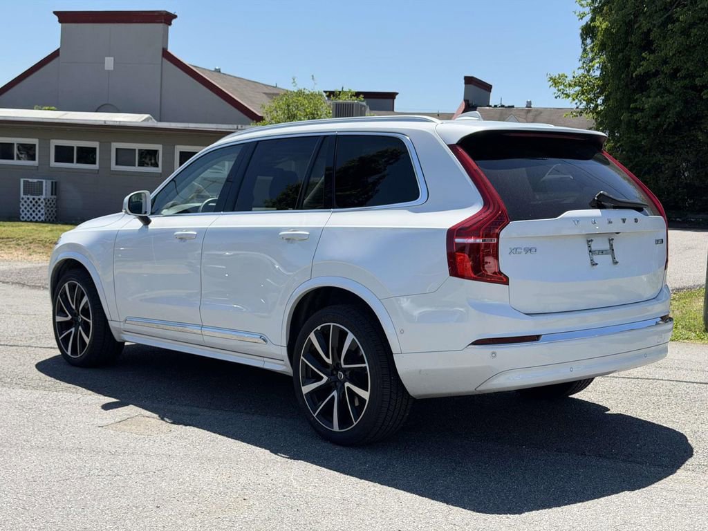Used 2023 Volvo XC90 B5 Plus AWD/4WD image 22