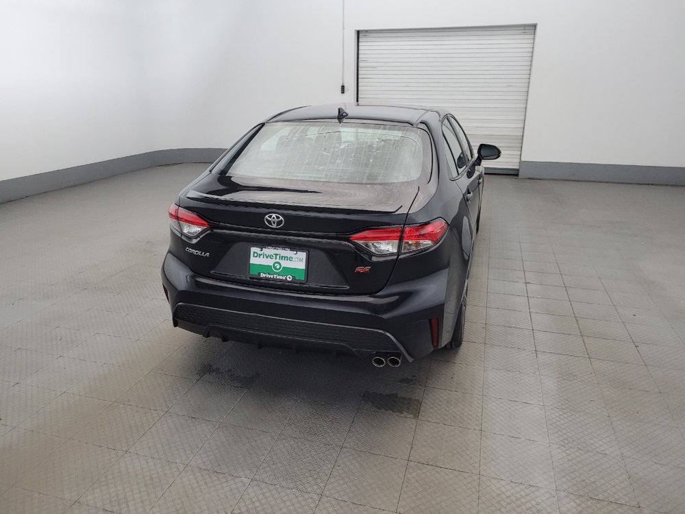 Used 2022 Toyota Corolla SE w/ SE Premium Package FWD image 7