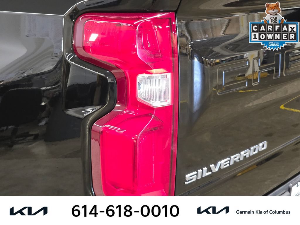 Used 2022 Chevrolet Silverado 1500 LTZ w/ LTZ Convenience Package II AWD/4WD image 16