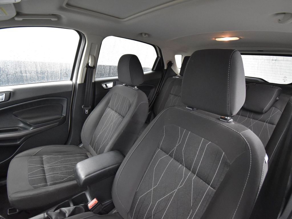 Used 2019 Ford EcoSport SE image 14