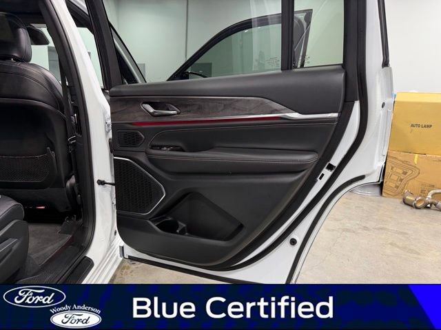 Used 2024 Jeep Grand Cherokee L Overland image 19