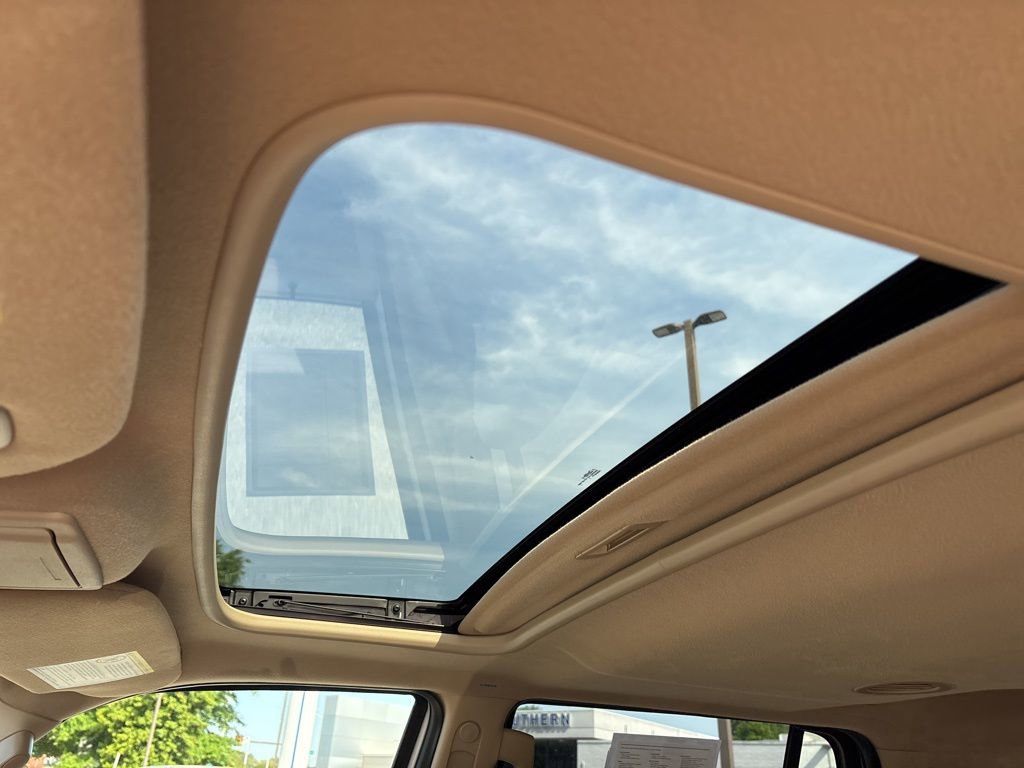 Used 2014 Ford Expedition XLT w/ Equipment Group 202A image 22