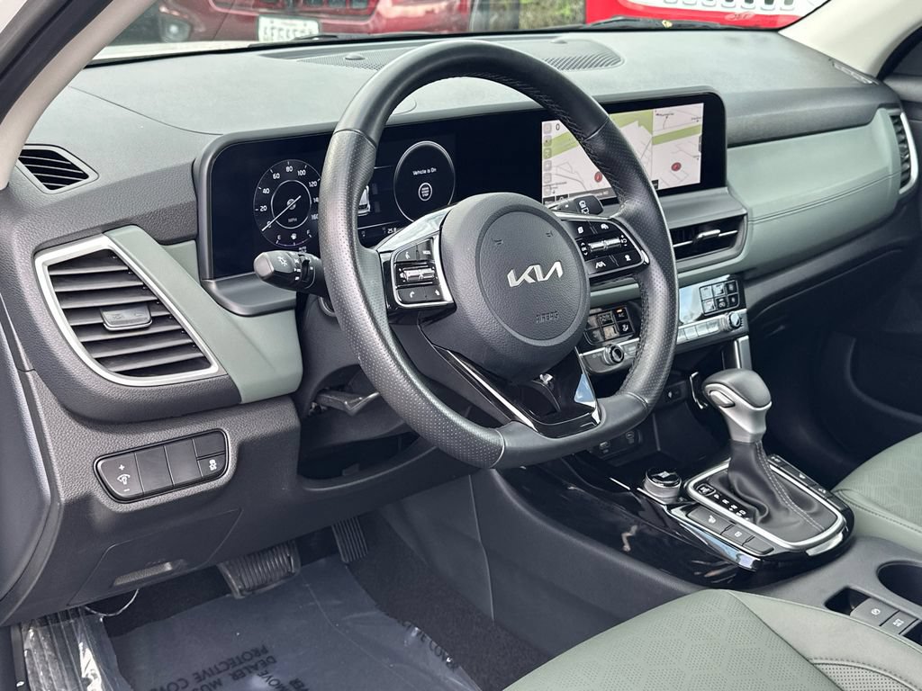Certified 2024 Kia Seltos SX AWD/4WD image 19