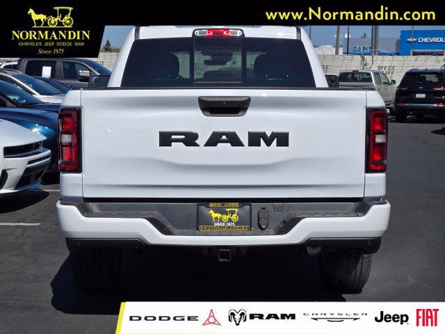 New 2026 RAM 1500 Express RWD image 4