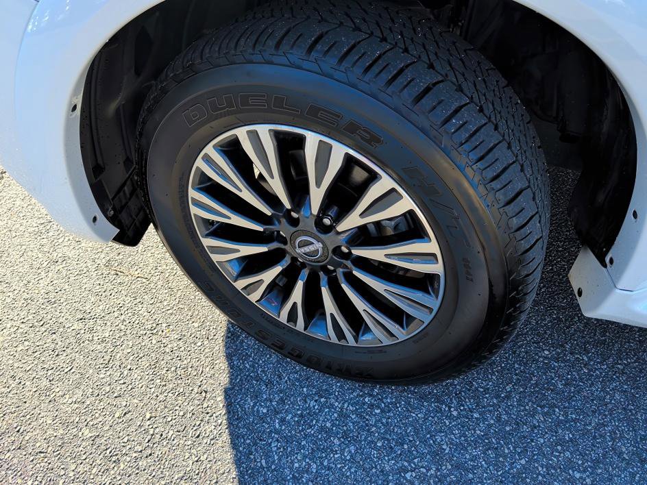 Used 2024 Nissan Armada SL w/ Midnight Edition Package image 7