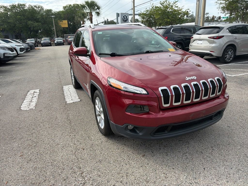 Used 2015 Jeep Cherokee Latitude FWD image 26
