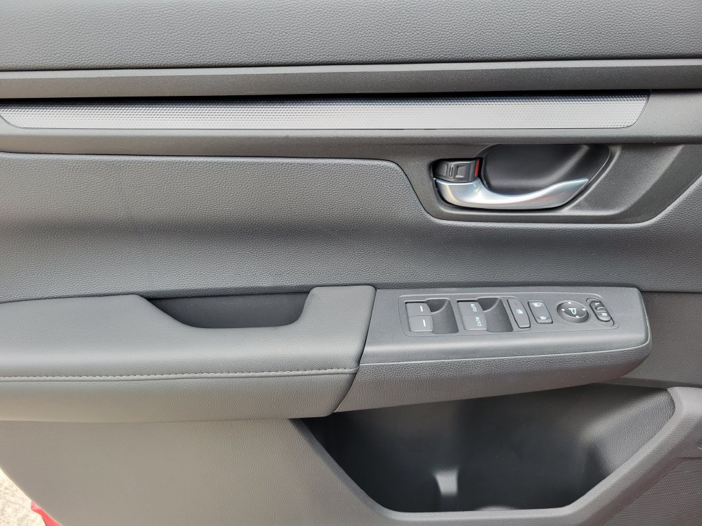 Used 2025 Honda CR-V EX image 18