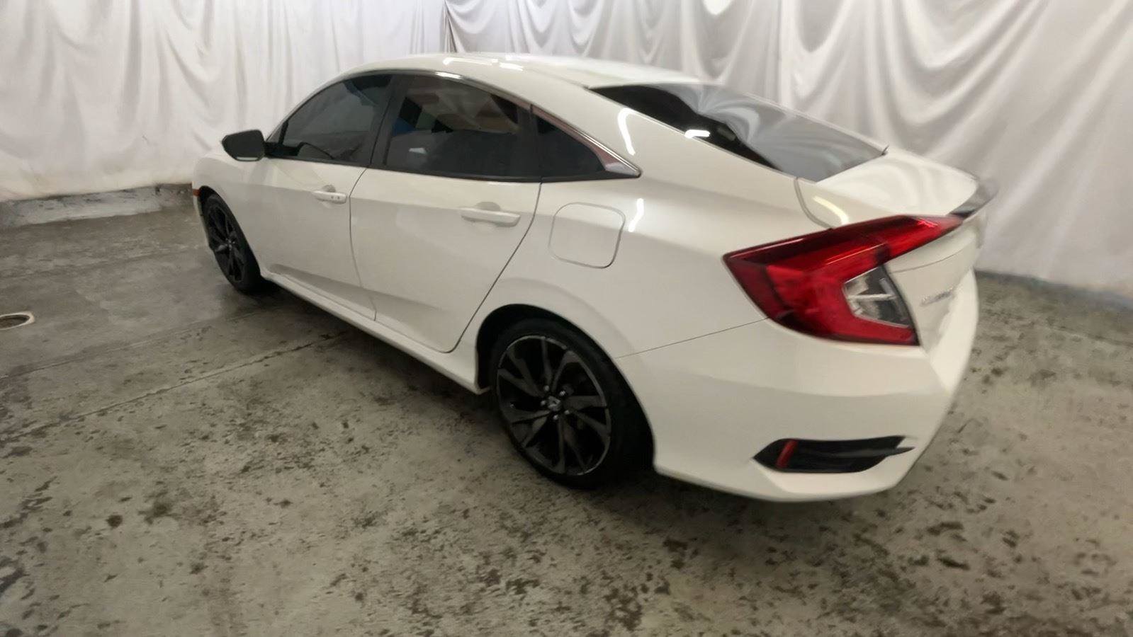 Used 2019 Honda Civic Sport image 10