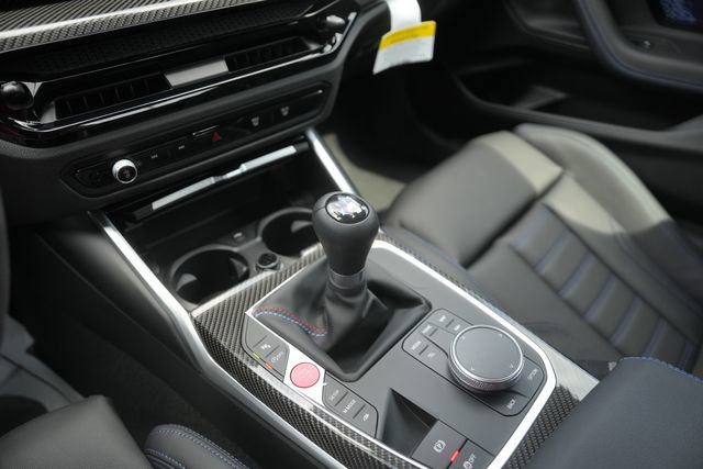 Used 2025 BMW M2 w/ Lighting Package image 23