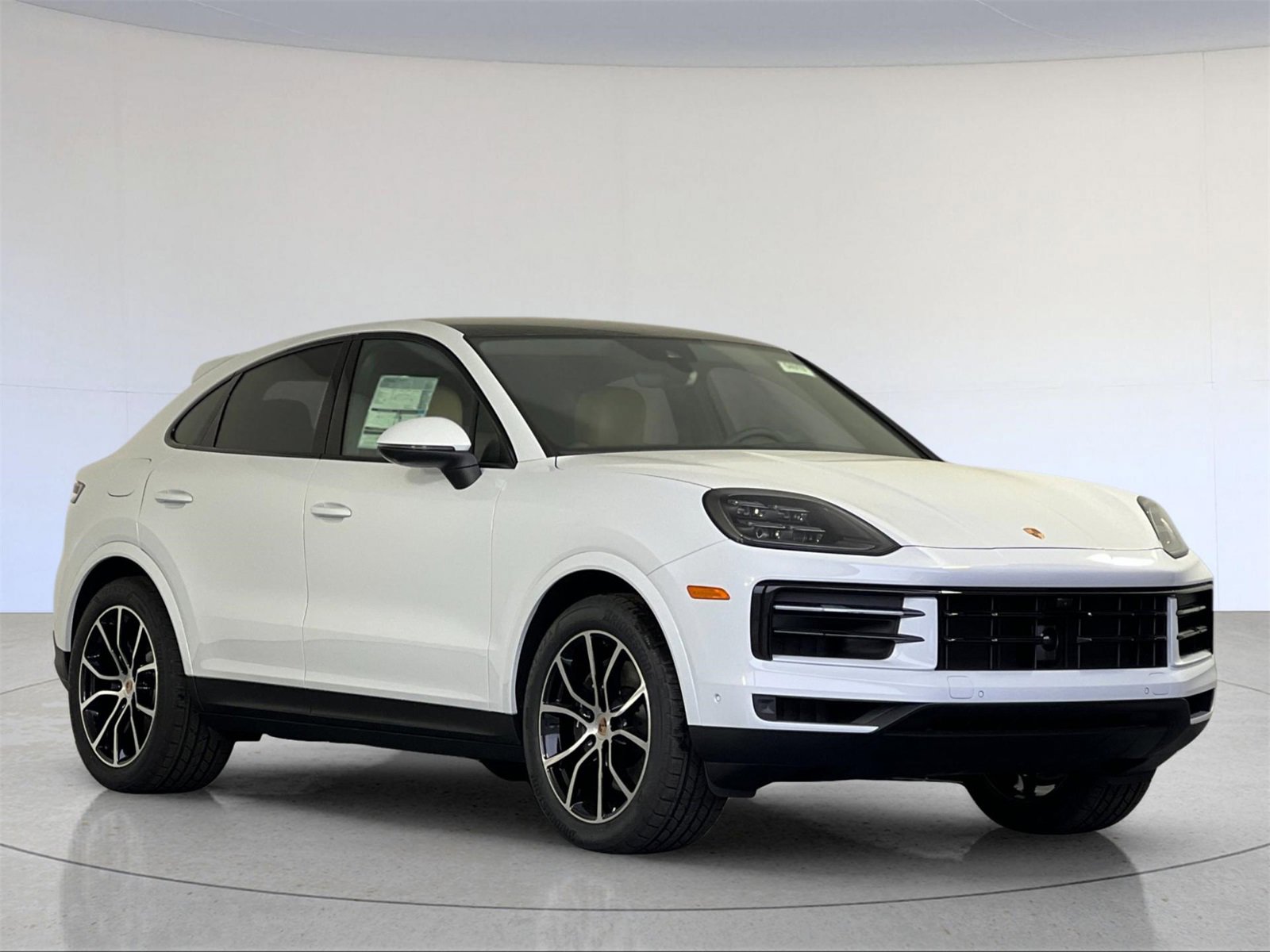 New 2025 Porsche Cayenne Coupe image 10