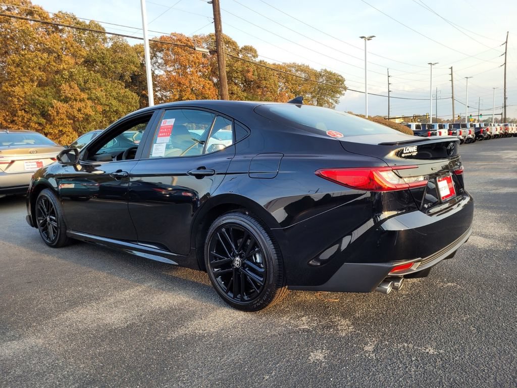 New 2026 Toyota Camry SE FWD image 8