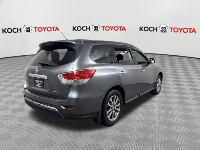 Used 2015 Nissan Pathfinder S image 8
