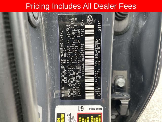 Used 2025 Toyota Camry LE FWD image 32