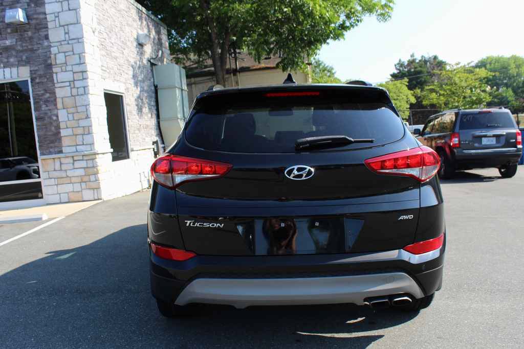 Used 2018 Hyundai Tucson Value AWD/4WD image 6