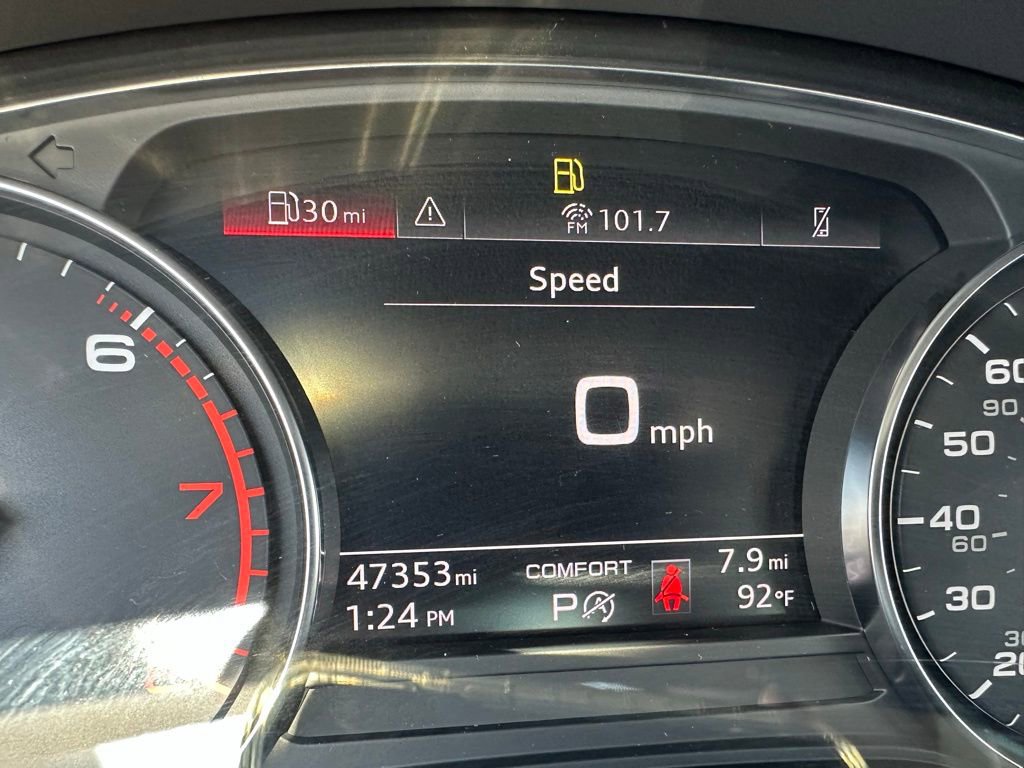 Used 2022 Audi A4 2.0T Premium image 5