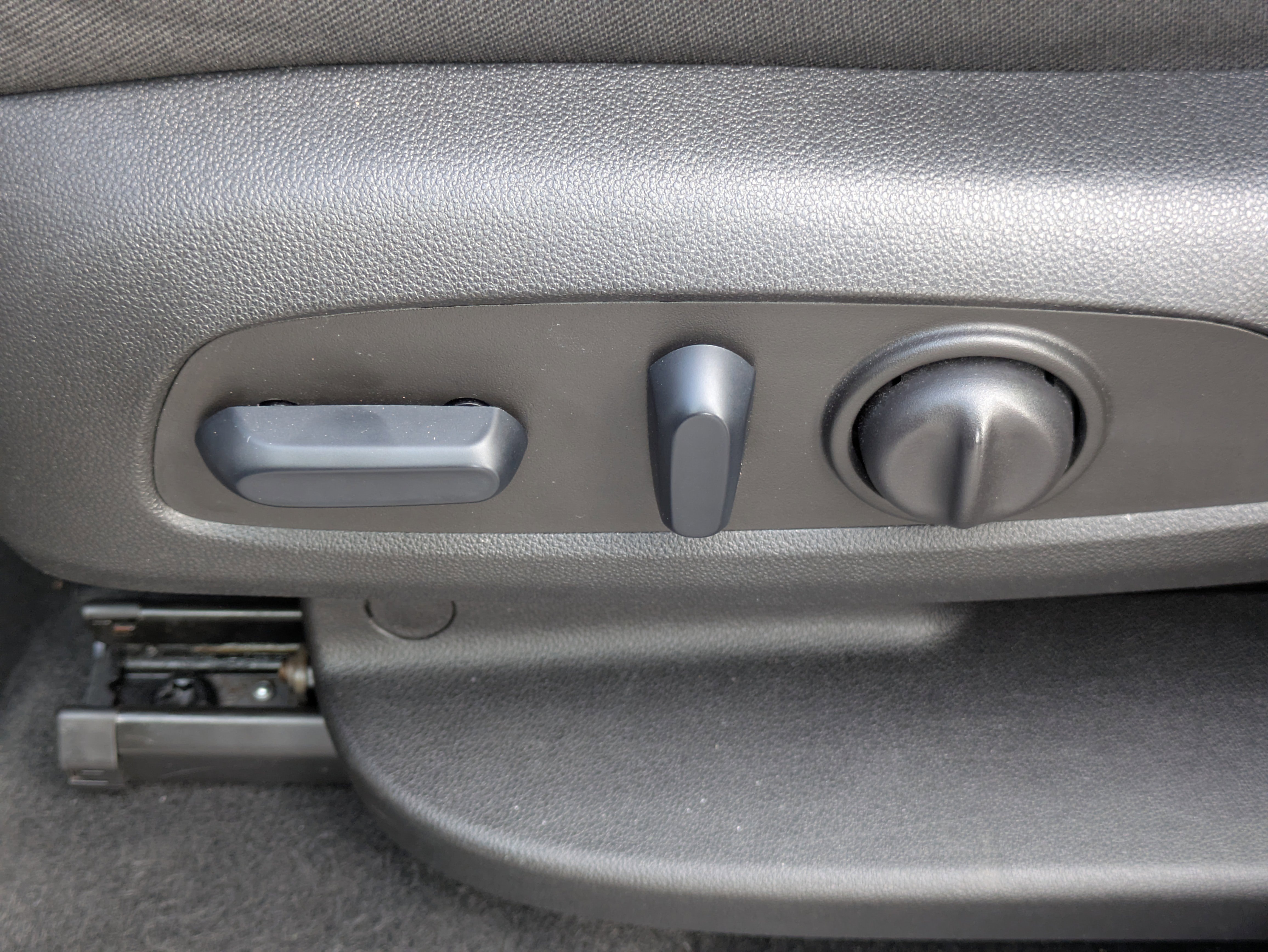 Used 2024 Chevrolet Equinox LT image 13