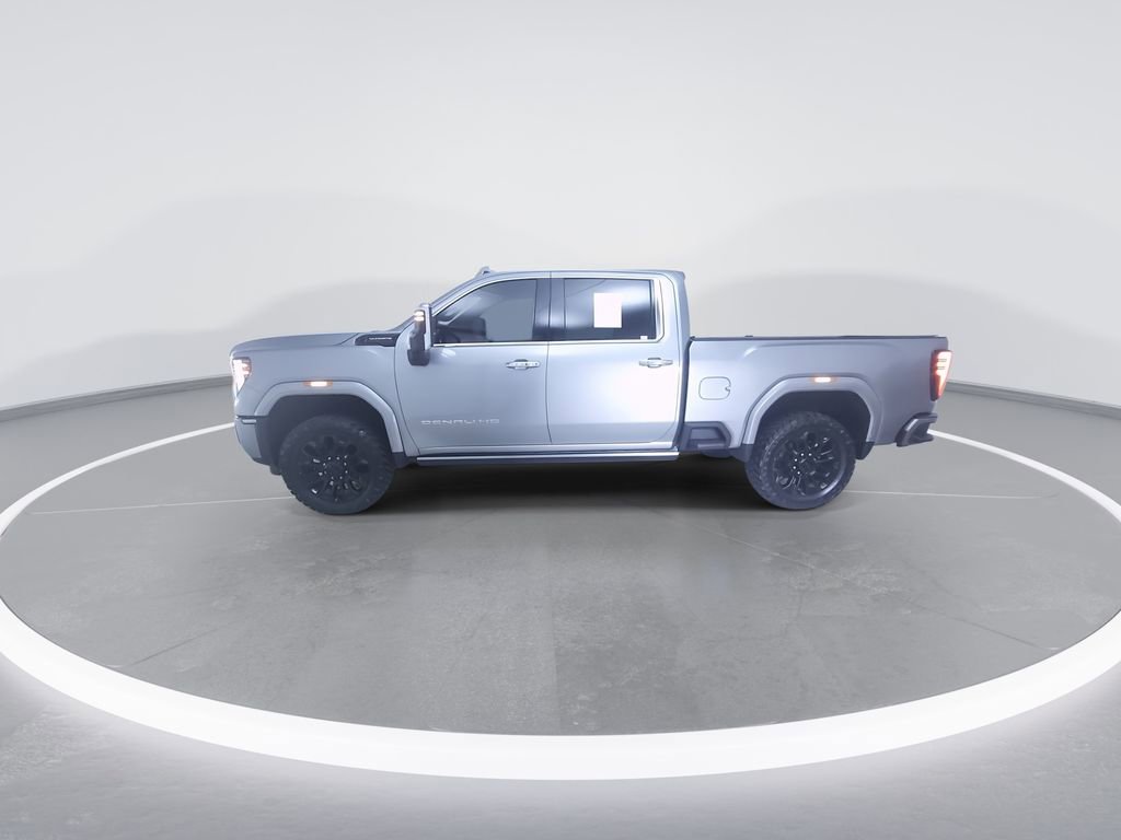 Used 2024 GMC Sierra 2500 Denali Ultimate AWD/4WD image 7