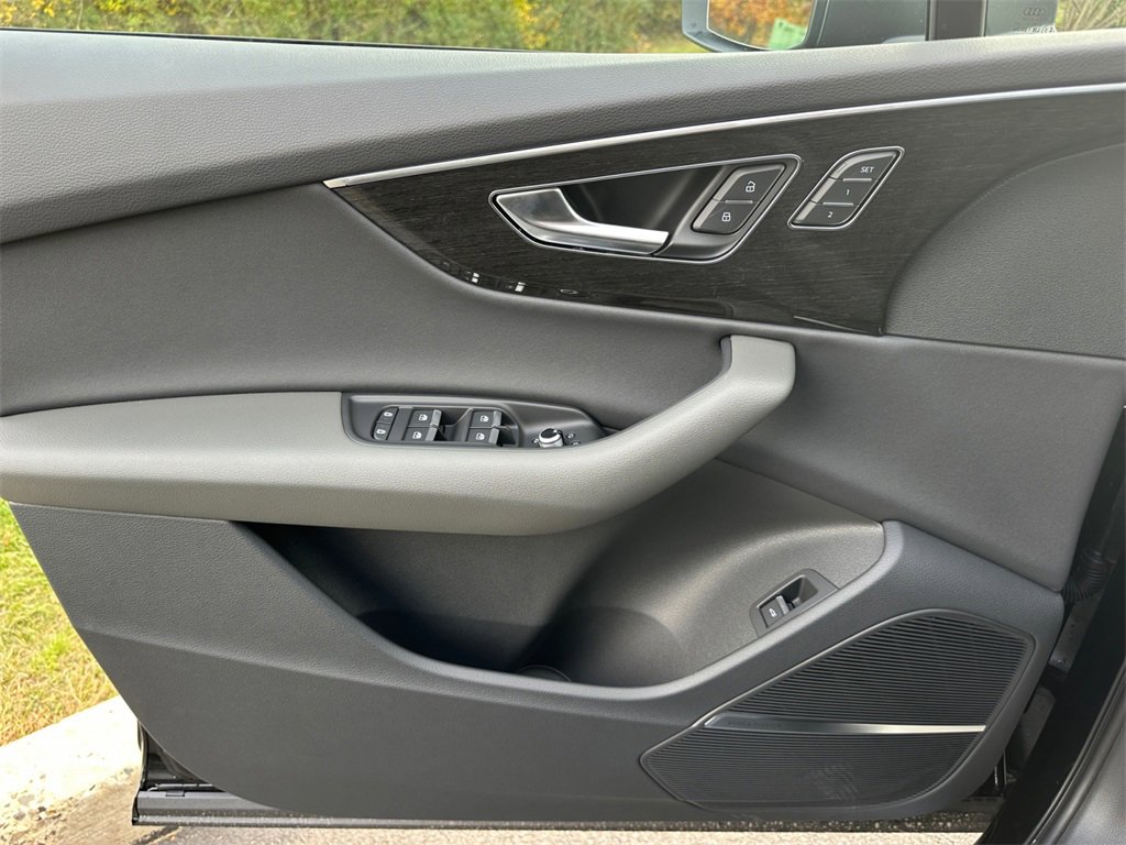 New 2026 Audi Q7 3.0T Premium image 25