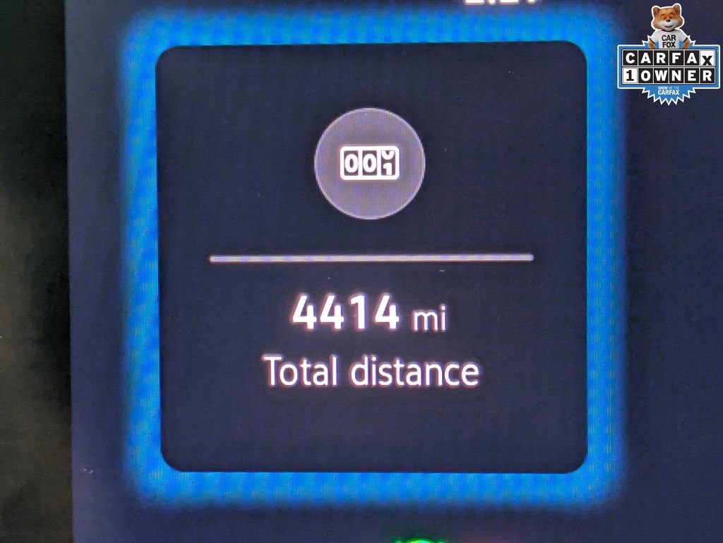 Used 2025 Volkswagen Tiguan S image 16