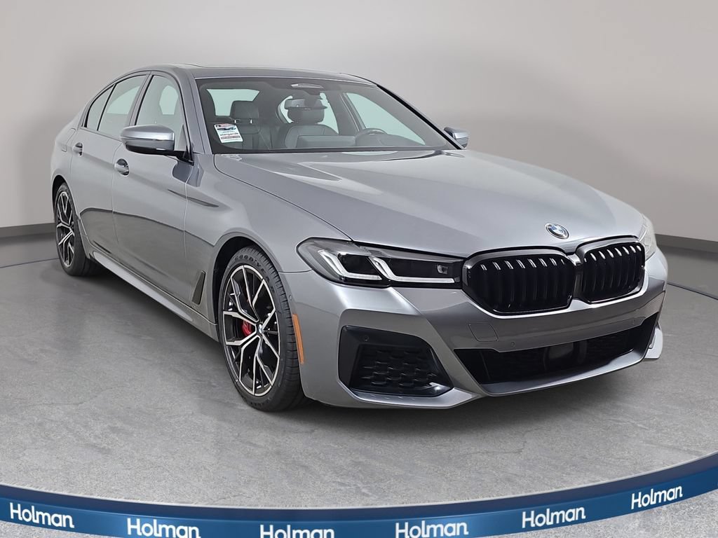 Certified 2023 BMW 530i xDrive w/ M Sport Package AWD/4WD image 3