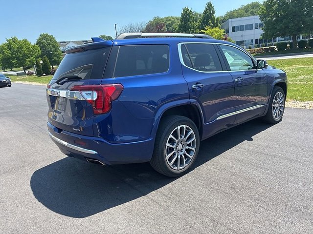 Used 2023 GMC Acadia Denali w/ Denali Technology Package AWD/4WD image 8