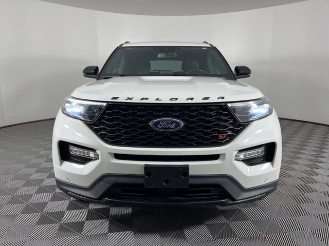 Used 2024 Ford Explorer ST w/ Equipment Group 401A image 4