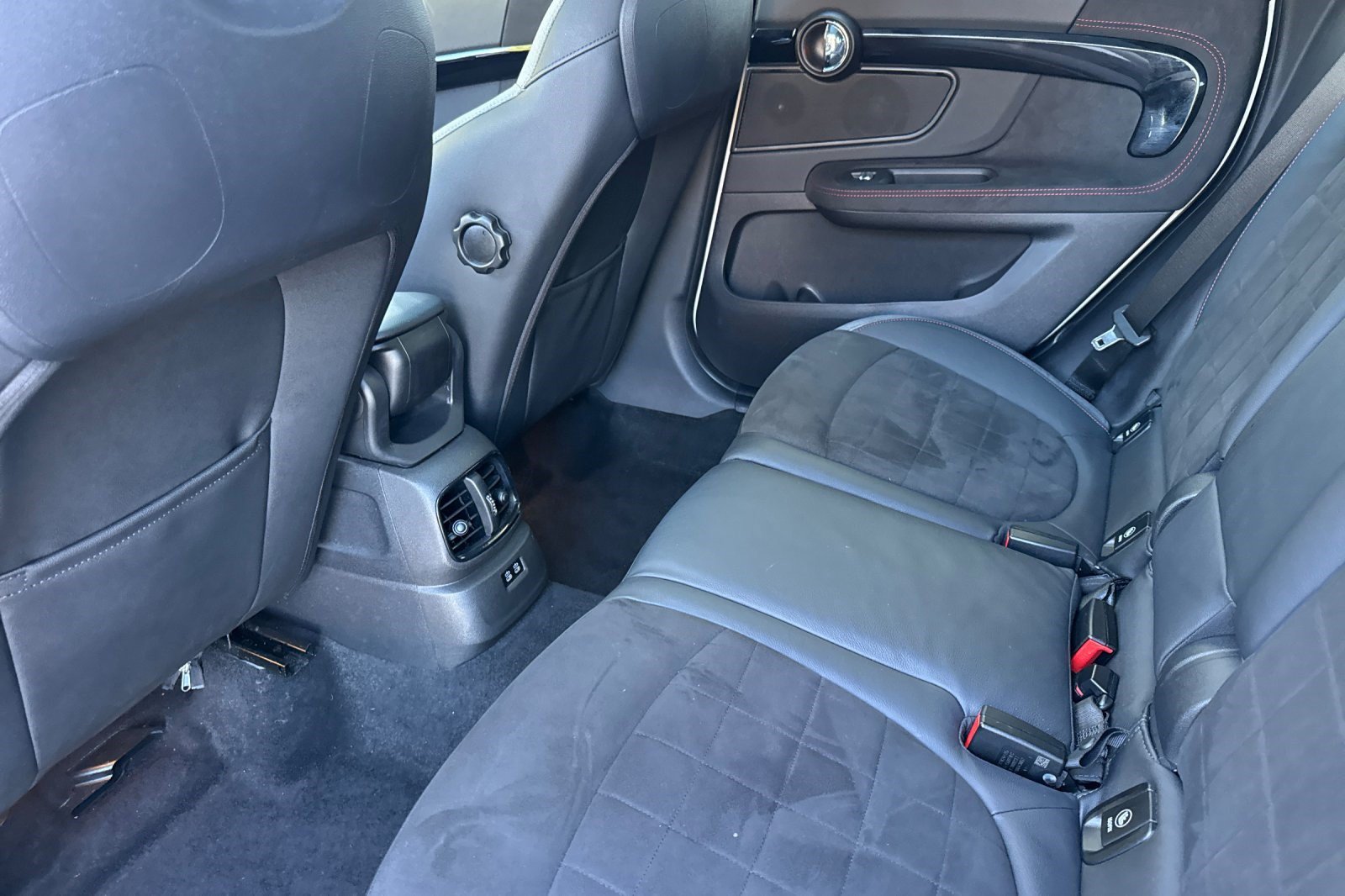 Used 2024 MINI Cooper Countryman John Cooper Works w/ Signature Upholstery Package AWD/4WD image 27