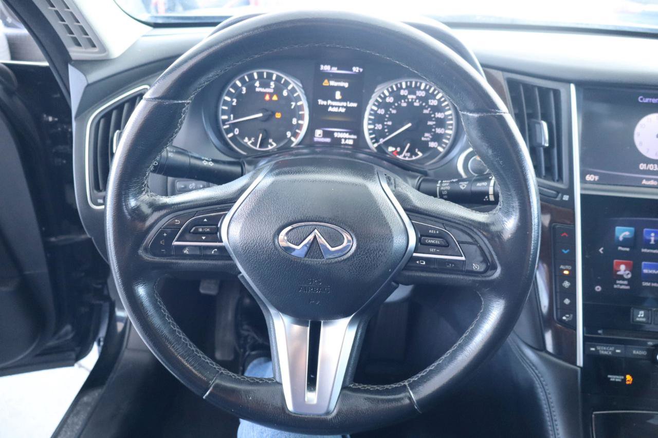 Used 2018 INFINITI Q50 Luxe RWD image 19