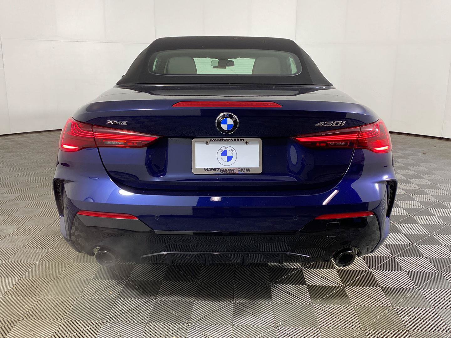 New 2027 BMW 430i xDrive Convertible w/ M Sport Package AWD/4WD image 4