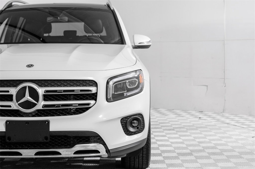 Used 2020 Mercedes-Benz GLB 250 w/ Premium Package image 50
