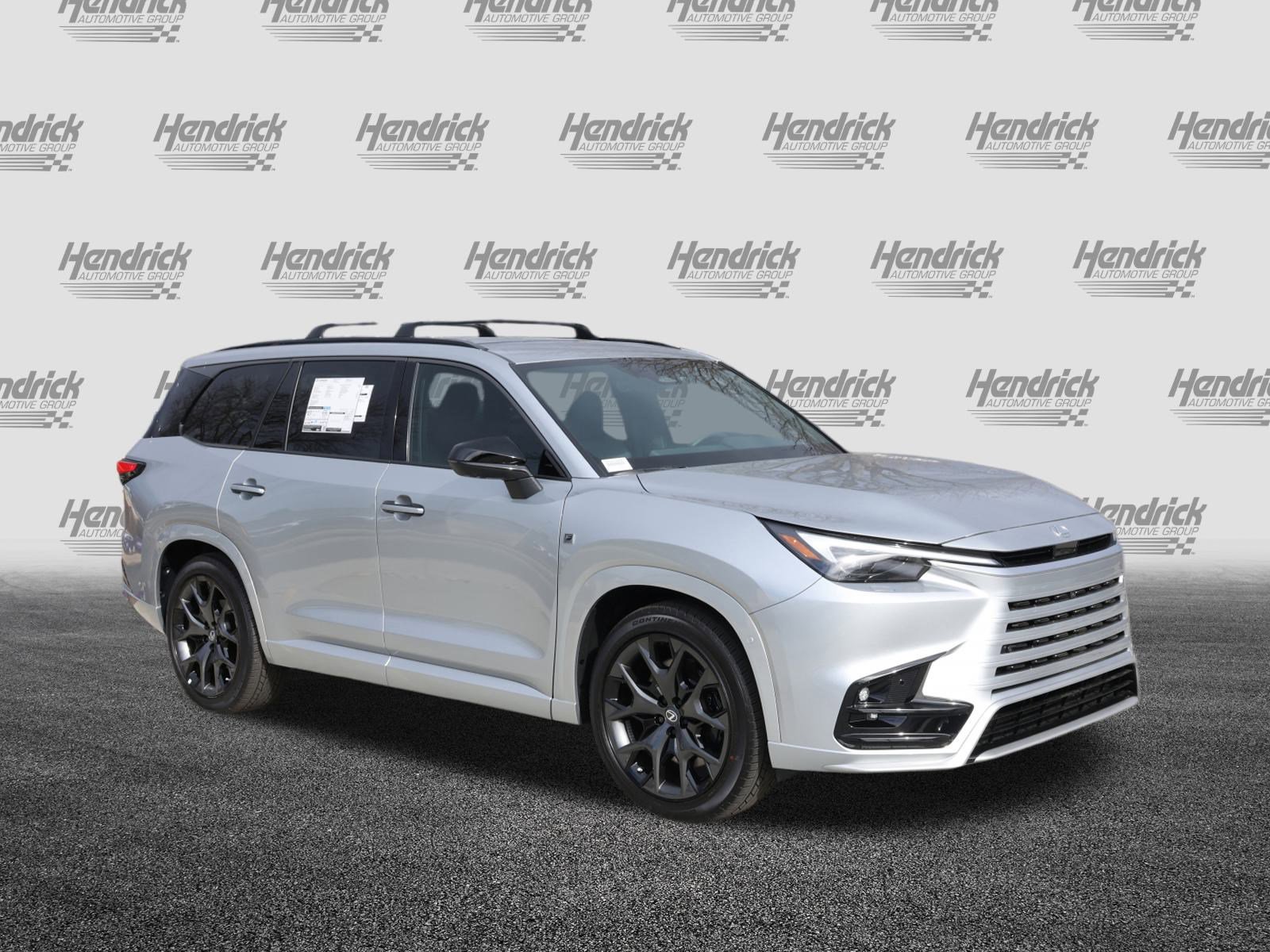 New 2026 Lexus TX 500h AWD image 2