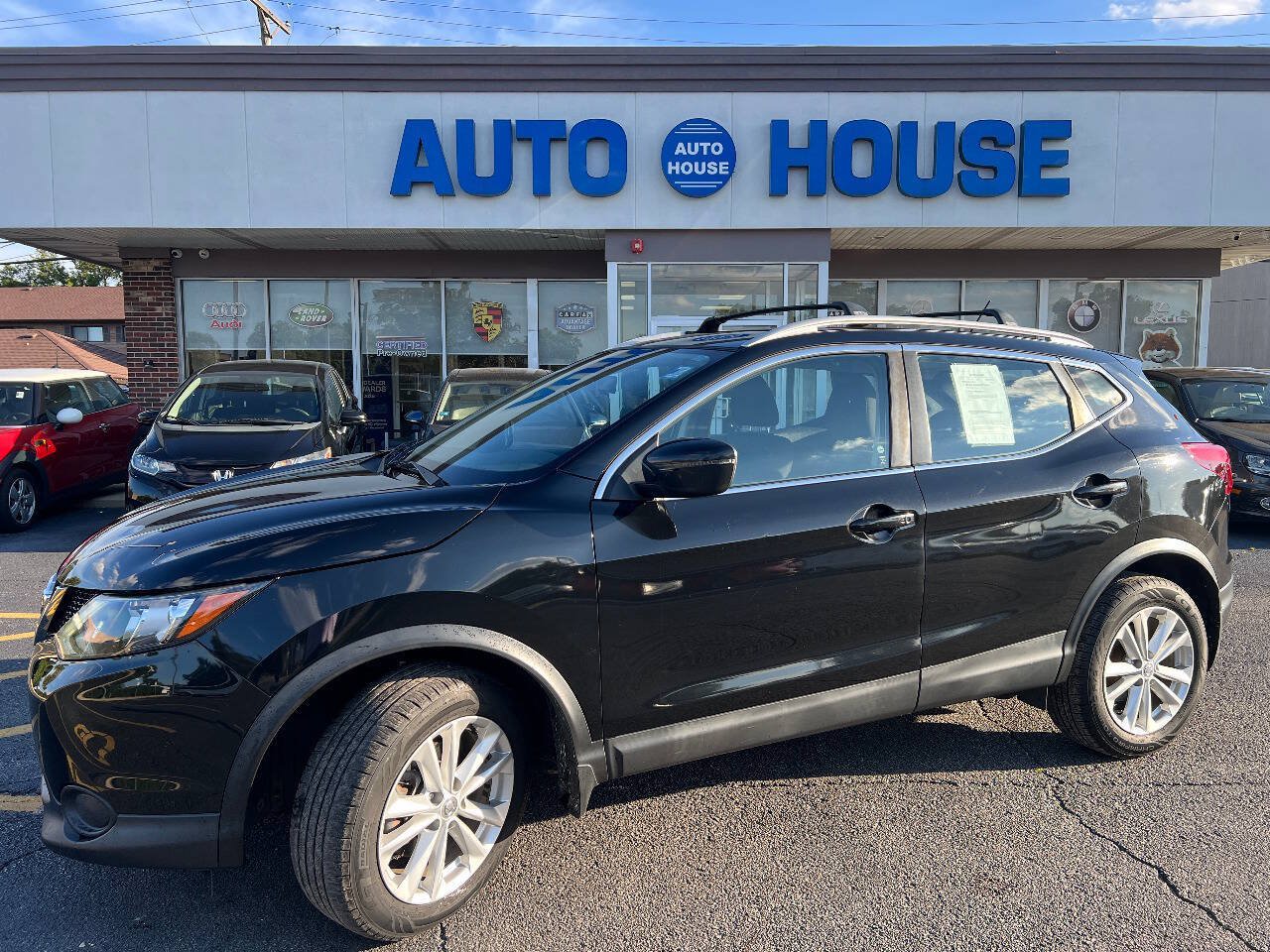 Used 2017 Nissan Rogue Sport SV