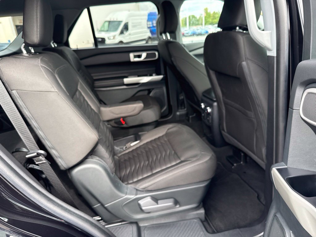 Certified 2021 Ford Explorer XLT AWD/4WD image 38