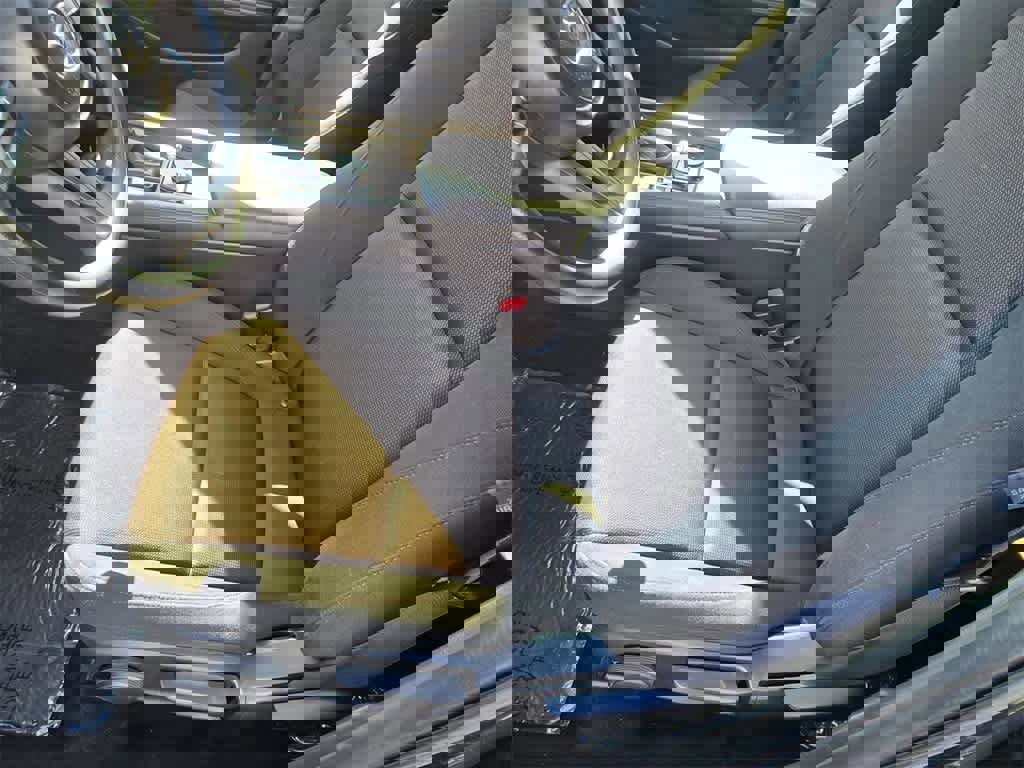 Used 2021 MAZDA MAZDA3 s image 11