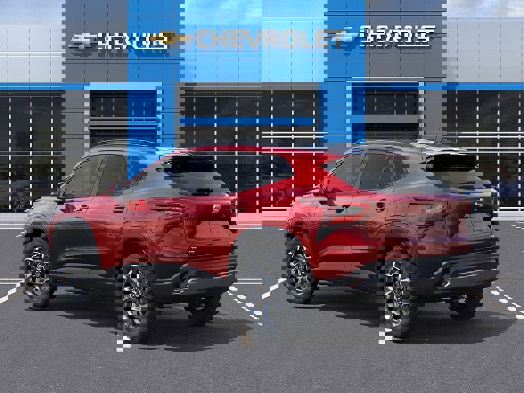 New 2026 Chevrolet Trax LT w/ Driver Confidence Package image 4