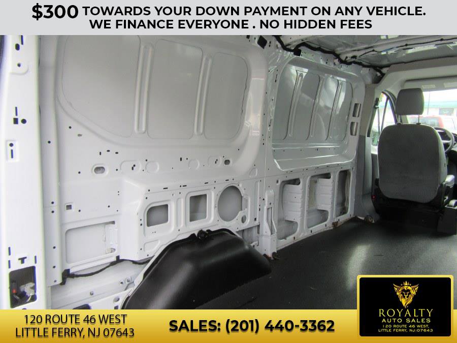 Used 2018 Ford Transit 250 130 Low Roof image 25