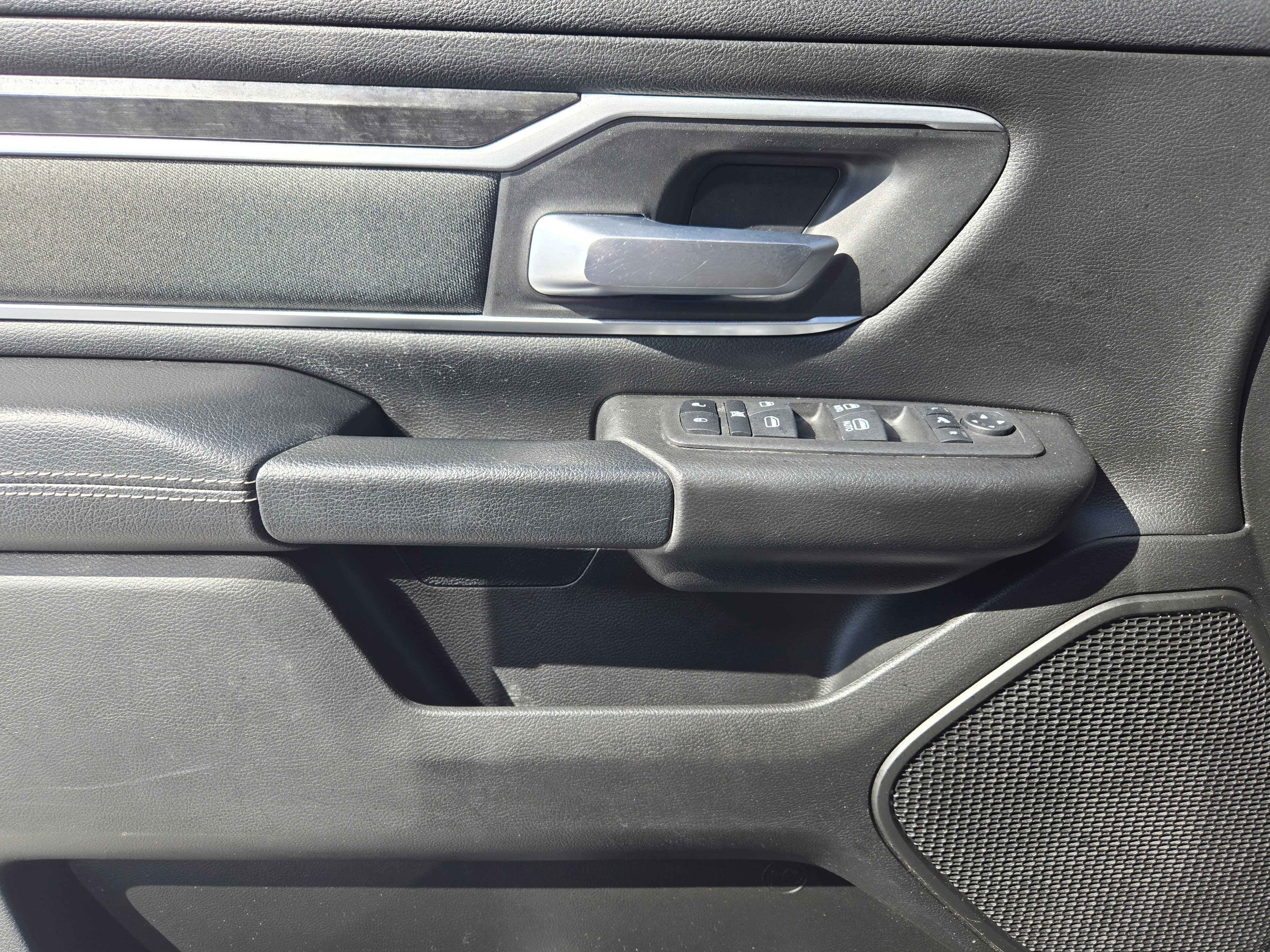 Used 2023 RAM 1500 Big Horn image 27