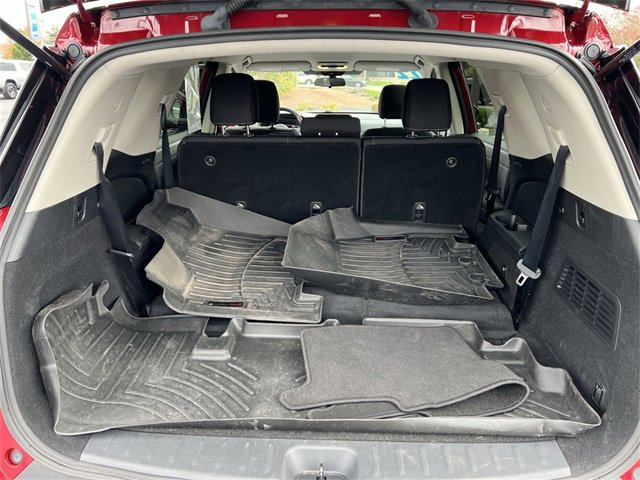 Used 2022 Nissan Pathfinder SV image 18