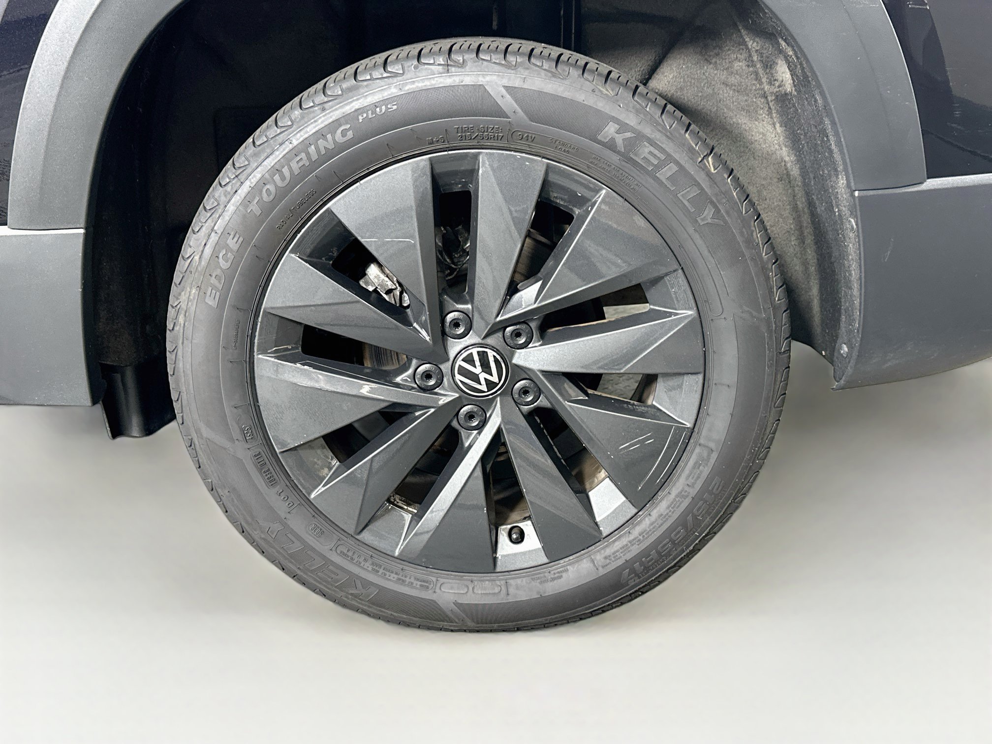 Used 2024 Volkswagen Taos S FWD image 11